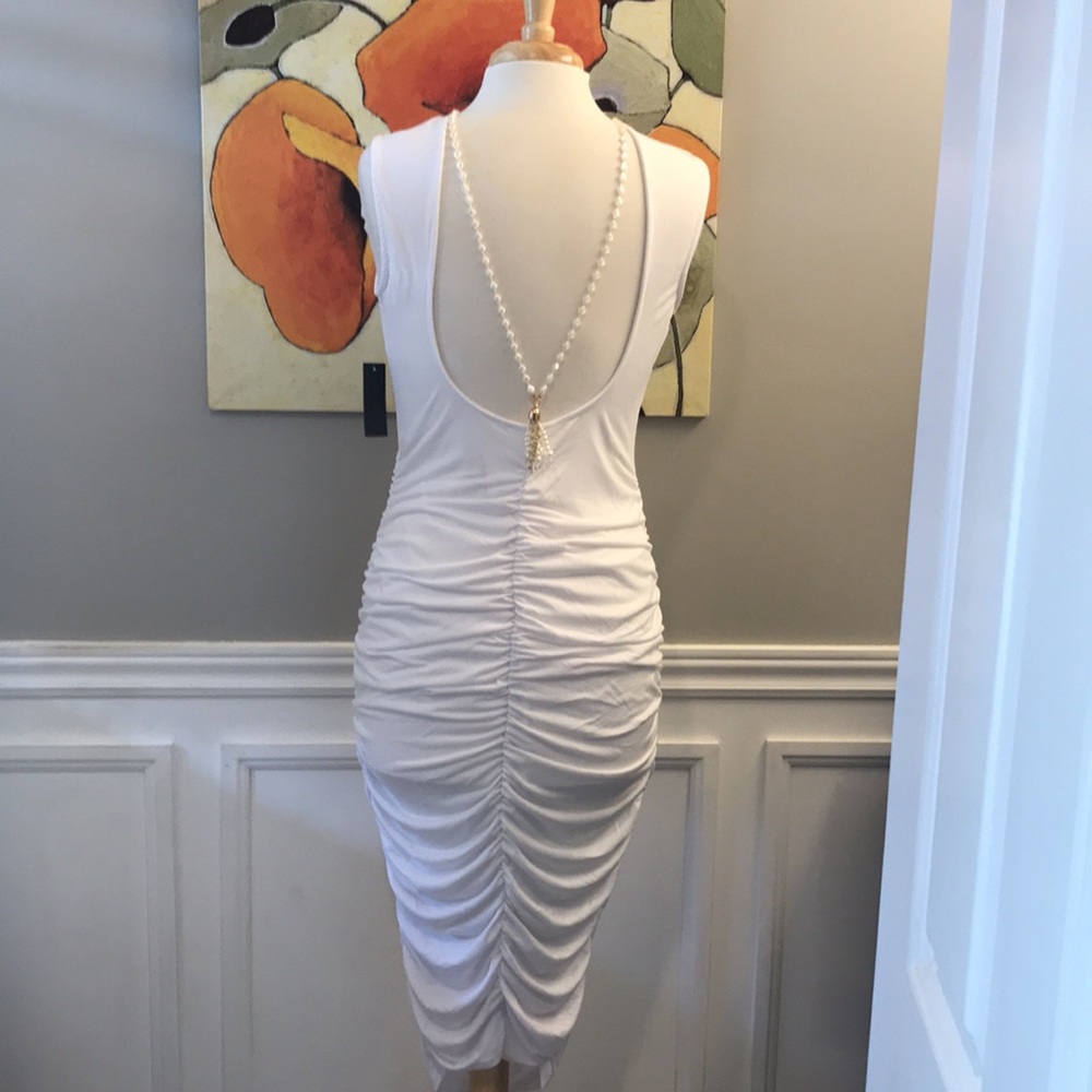 NWT Venus low back rouched dress size M - Picture 3 of 6